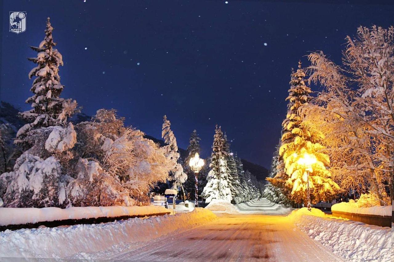 Hasi Hotel Jermuk Esterno foto