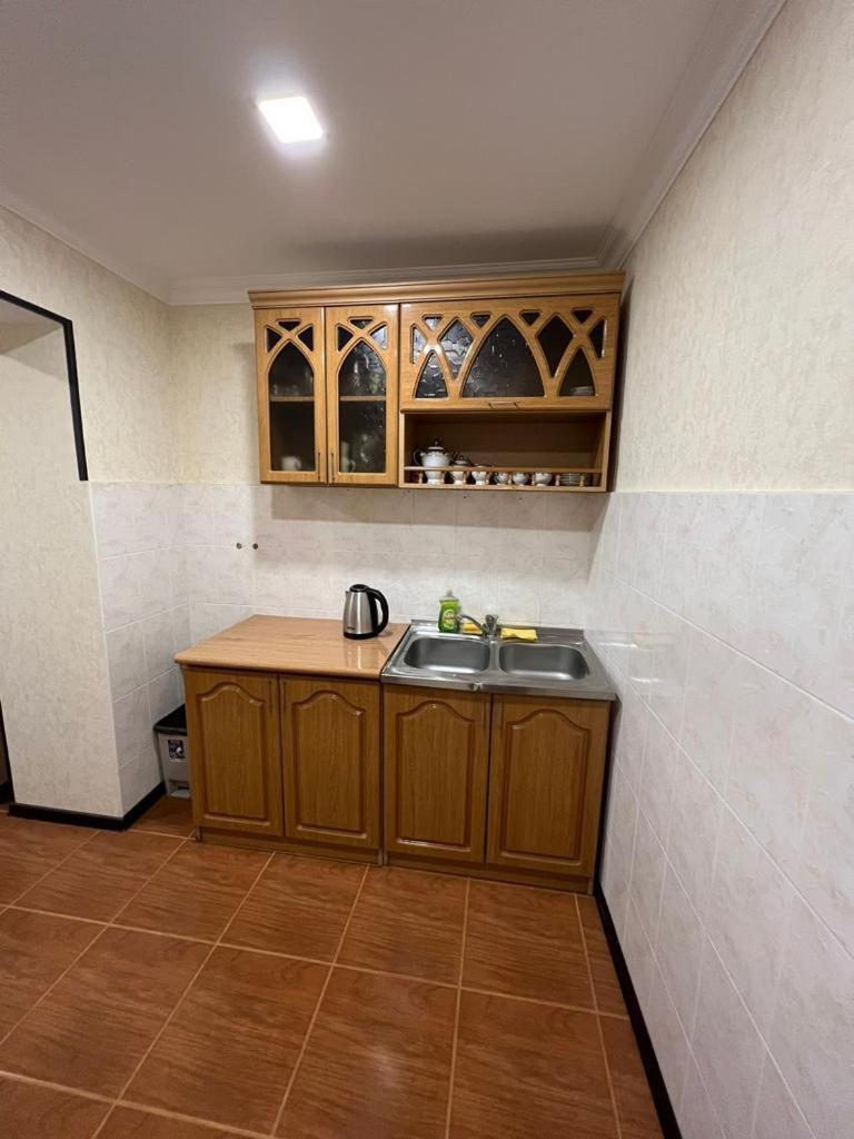Hasi Hotel Jermuk Esterno foto